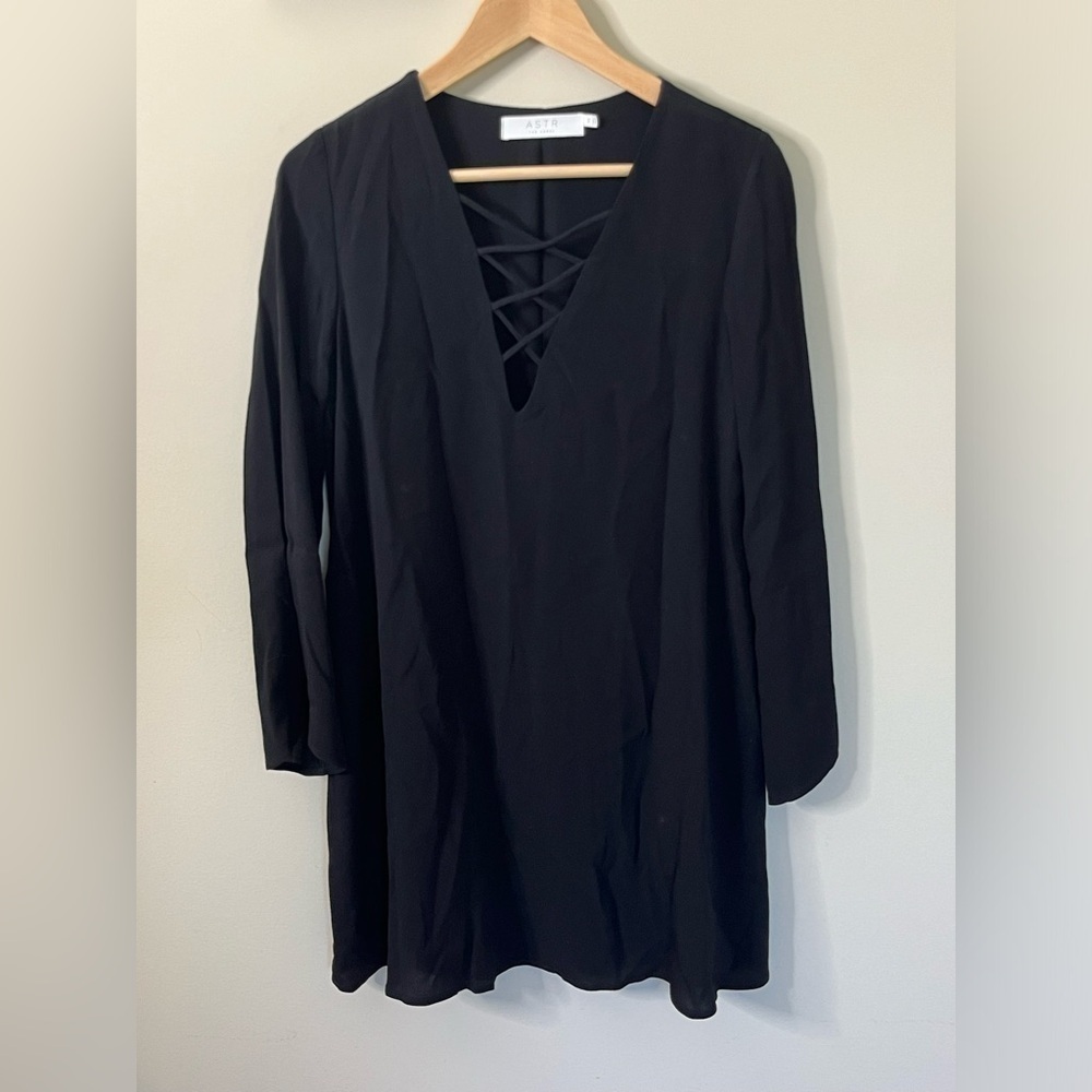 ASTR The Label Black Lace Up Shift Dress Size XS Bell Sleeve